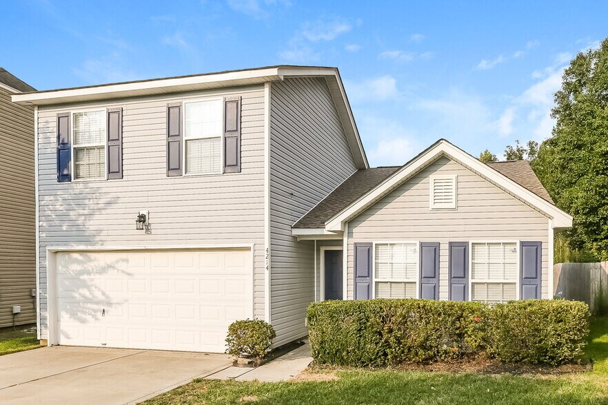 Building Photo - 4214 Broadstairs Dr SW