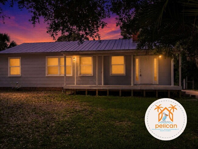 Building Photo - 116 SE Gilliland Rd