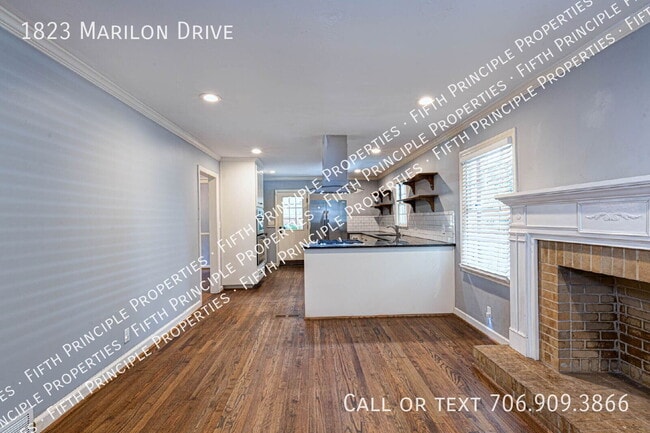 Building Photo - 1823 Marilon Dr