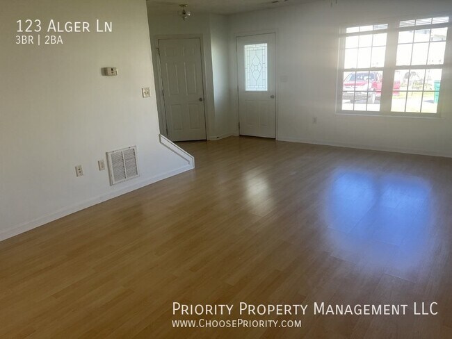 Building Photo - 123 Alger Ln