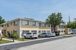 Building Photo - 5700 NE 22nd Way