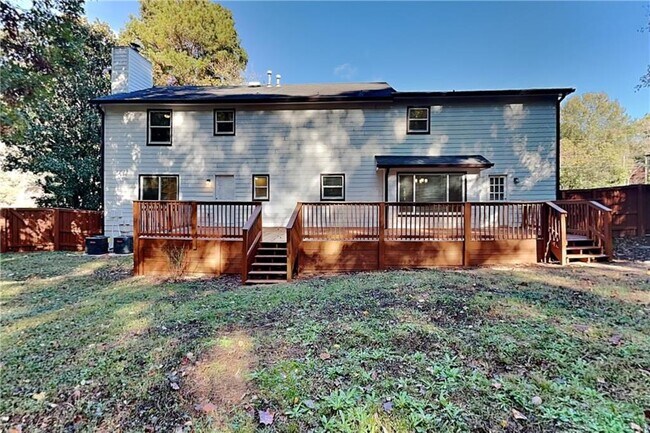 Building Photo - 4251 Vineyard Trail SW