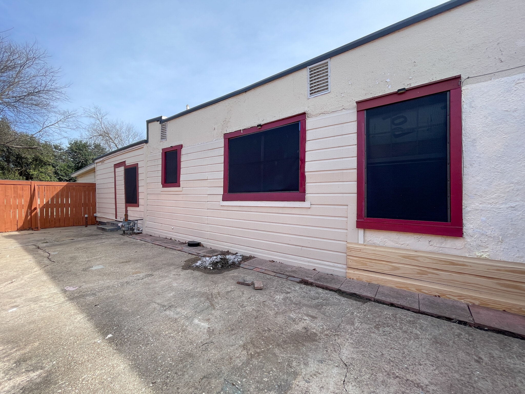 Building Photo - 3717 N 23rd St