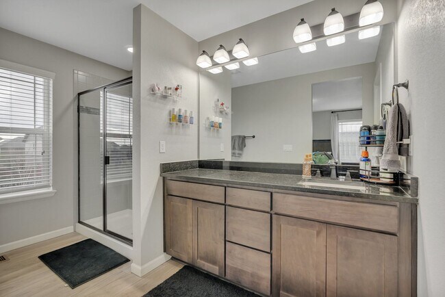 Building Photo - Newer Build 3 Bedroom Home In a Beautiful ...