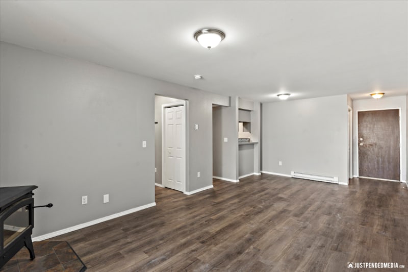 Building Photo - 4610 Reka