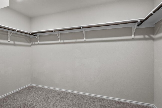 Building Photo - 222 Jaycen Ln