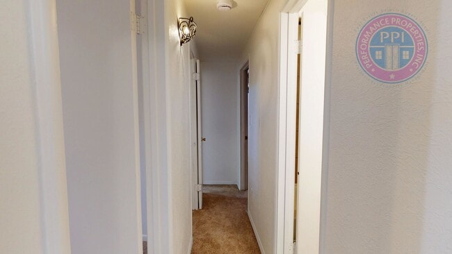 Building Photo - Beaumont - Prime Location!  Great Floor-Plan, Fully Fenced Yard, Pet Friendly!!