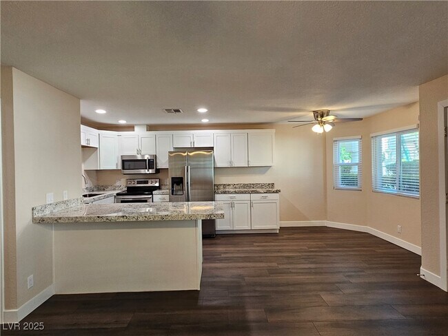 Building Photo - 7933 Terrace Rock Way