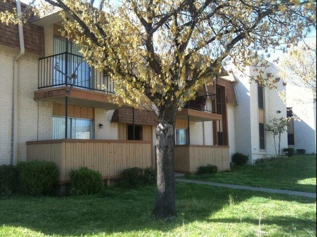 Building Photo - 1910 S Josey Ln