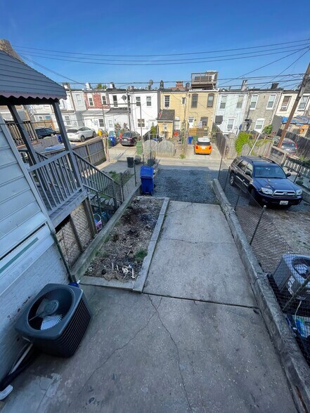 2 Oversized Parking Spots - 124 S Highland Ave