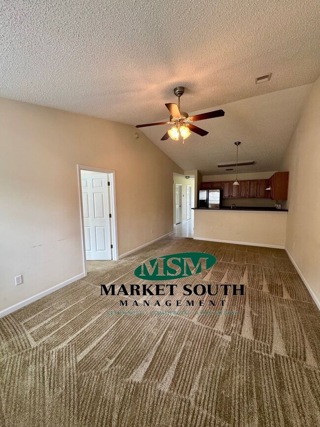 Building Photo - RINCON - TOWNHOME