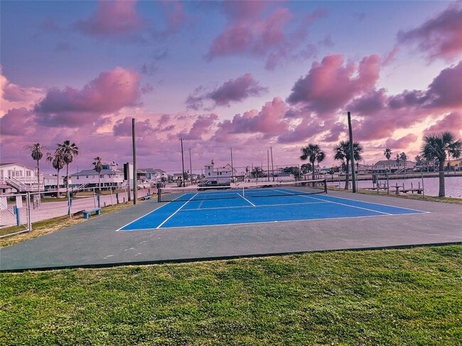 Building Photo - 23107 Miramar Dr