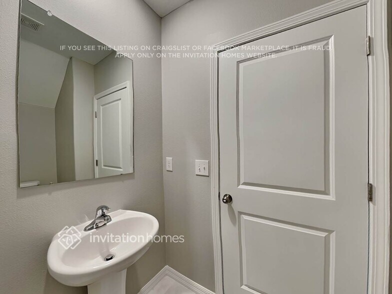 Building Photo - 7127 Amelia Cove Ct