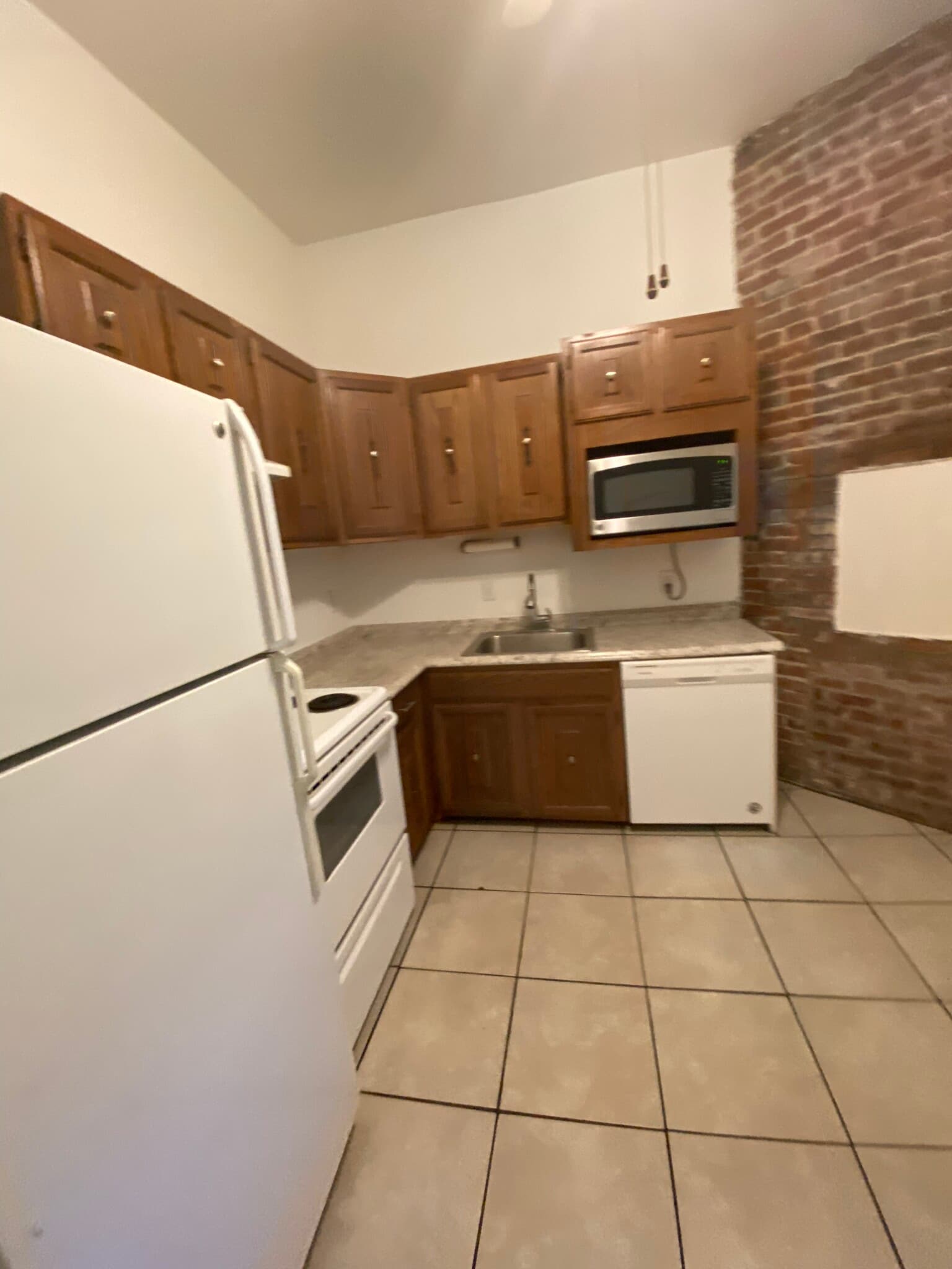 Building Photo - 514 Ivy St