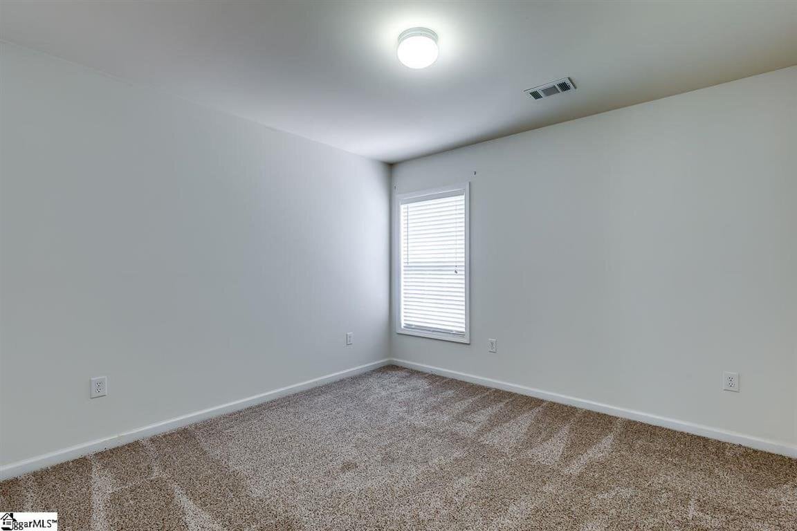 Building Photo - 14 Farmbrook Way
