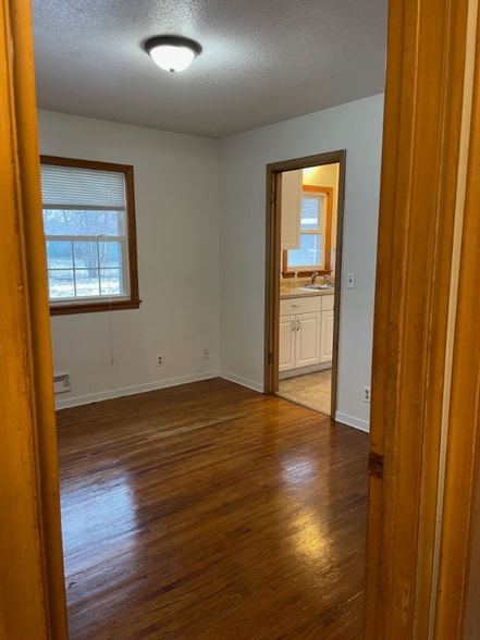 Building Photo - 8471 Hilo Ln S