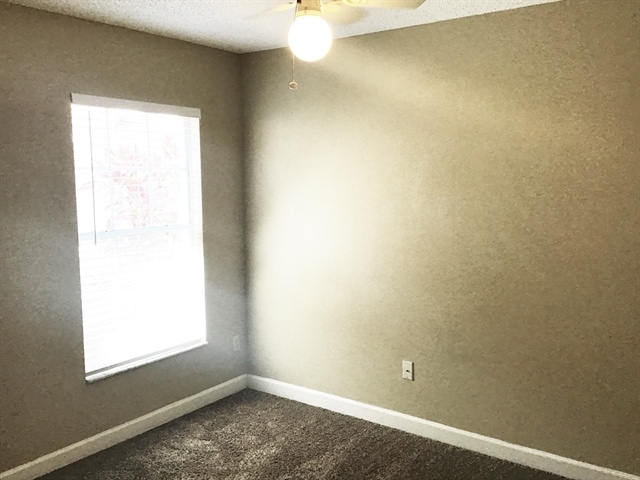 Building Photo - 1428 Abberton Dr