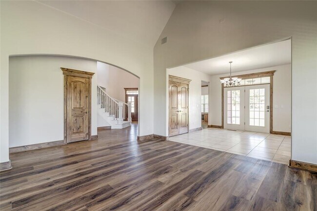 Building Photo - 22525 Lindy Terrace