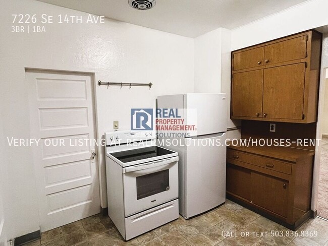 Building Photo - 7226 SE 14th Ave