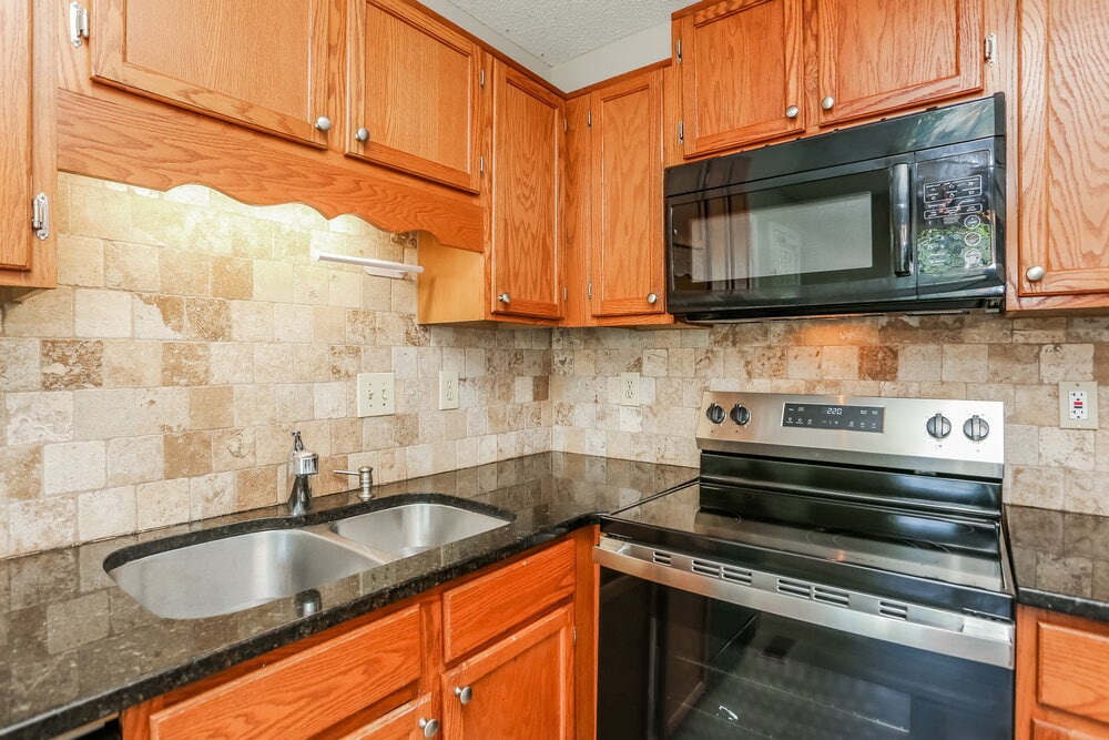 Building Photo - 5039 Mickleton Way