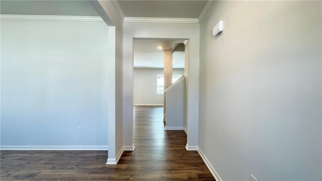 Building Photo - 61 Biltmore Pl