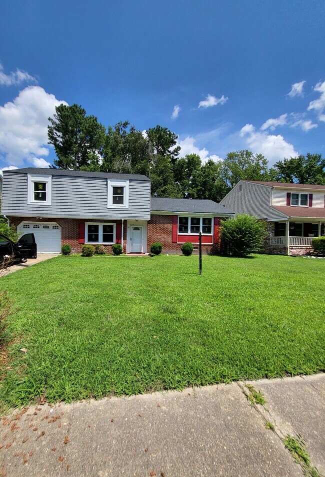 Exterior Front - 10 Edith Key St