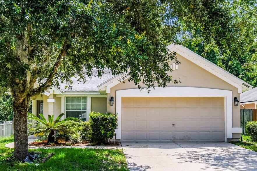 Primary Photo - 10975 Campus Heights Ln