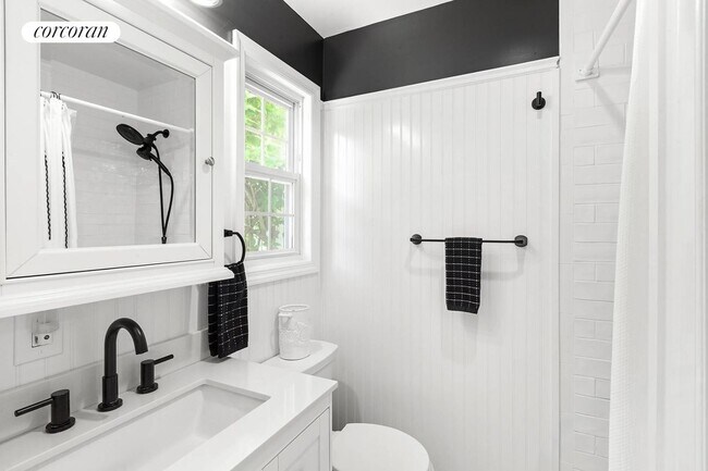 Building Photo - 315 Old Salt Rd