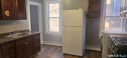 Building Photo - 117 Shultas Pl