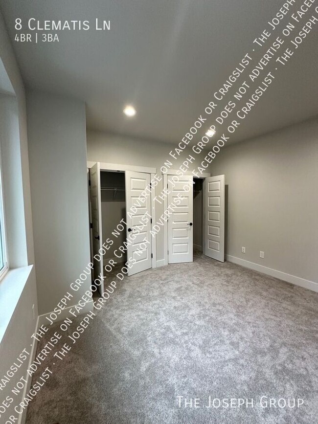 Building Photo - 8 Clematis Ln