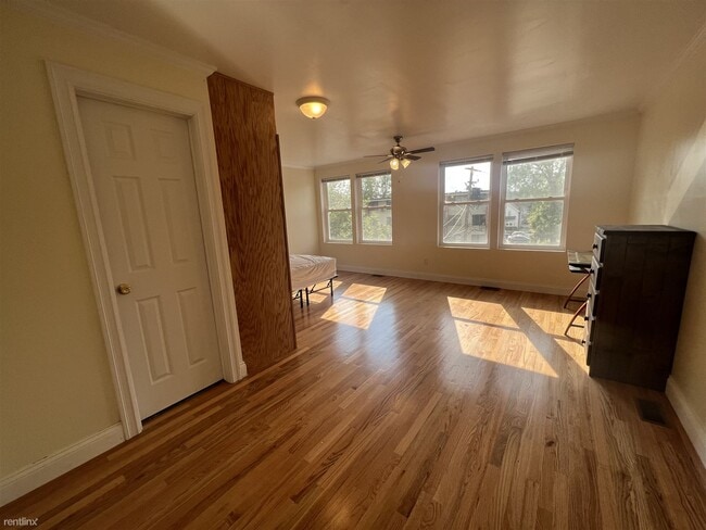 Building Photo - 7 br, 6.5 bath House - 930 Mary St