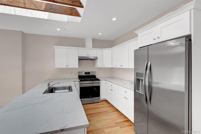 Building Photo - 136 Rockaway Ave