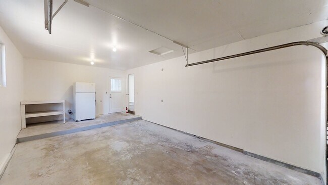 Building Photo - 13605 107th Ave Ct E