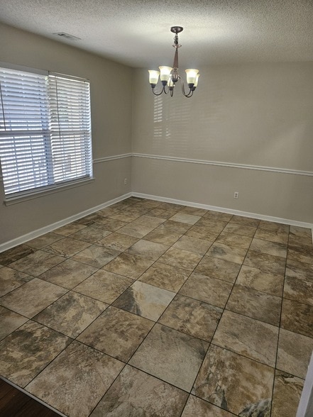 Building Photo - 809 Mason Tucker Dr