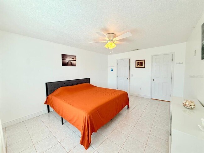 Building Photo - 19029 US Hwy 19 N