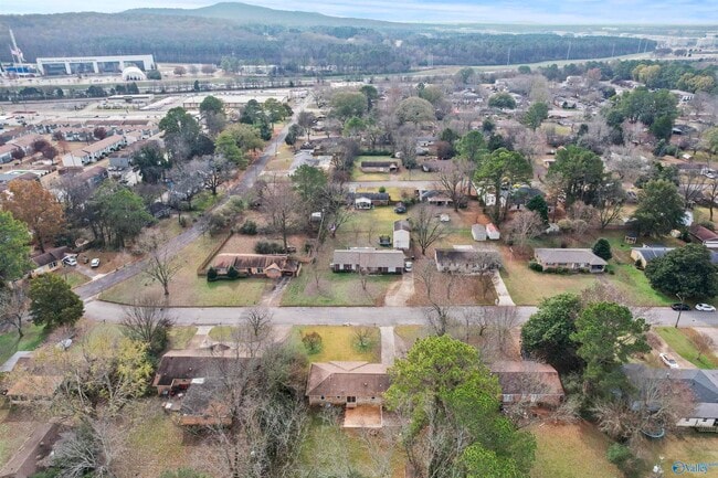 Building Photo - 6304 Davies Ave NW