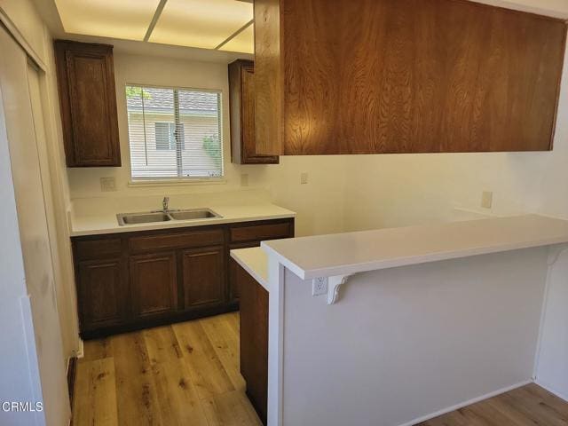 Building Photo - 2571 Sextant Ave