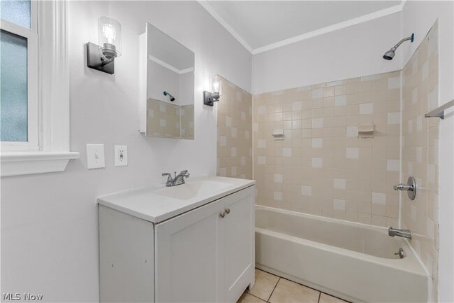 Building Photo - 14131 Berwyn Ave