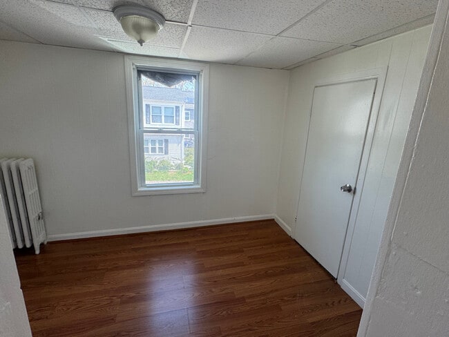 Building Photo - 18 Pleasant St