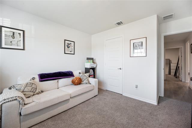 Building Photo - 8356 George Brown Dr