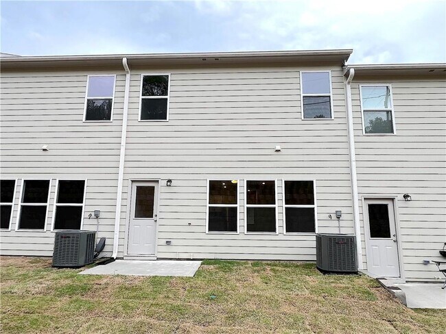 Building Photo - 4113 Oakwood Ter Ct