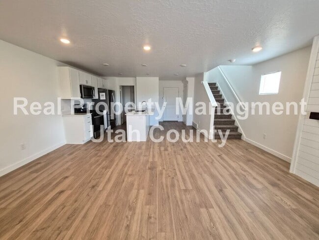 Building Photo - 1322 S 3540 E