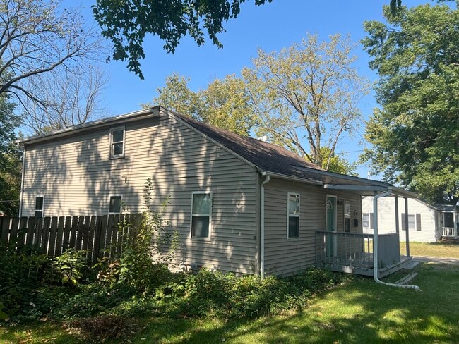 Primary Photo - 807 Clinkscales Rd