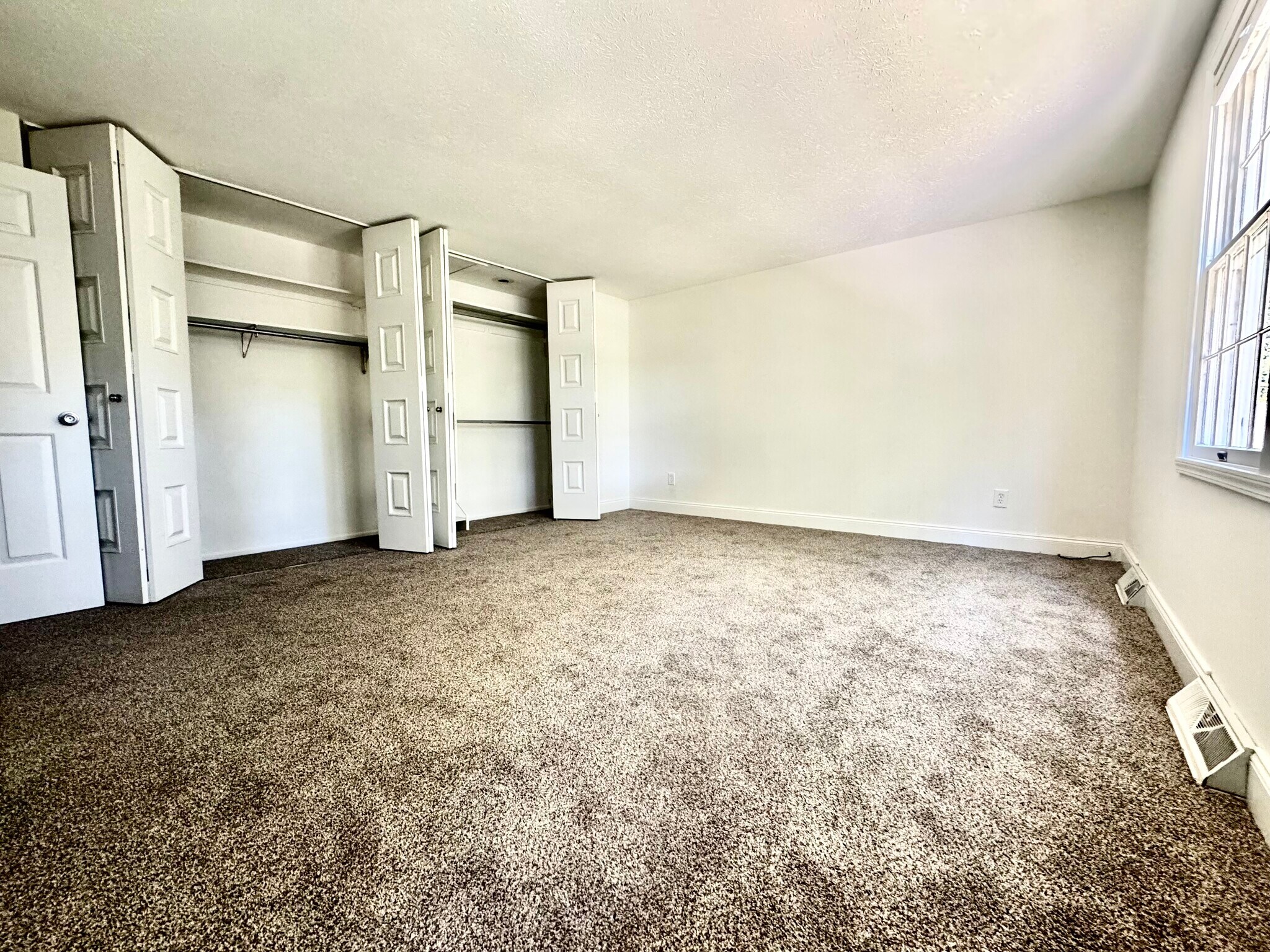 Master Bedroom 4 - 3083 Orchard Rd