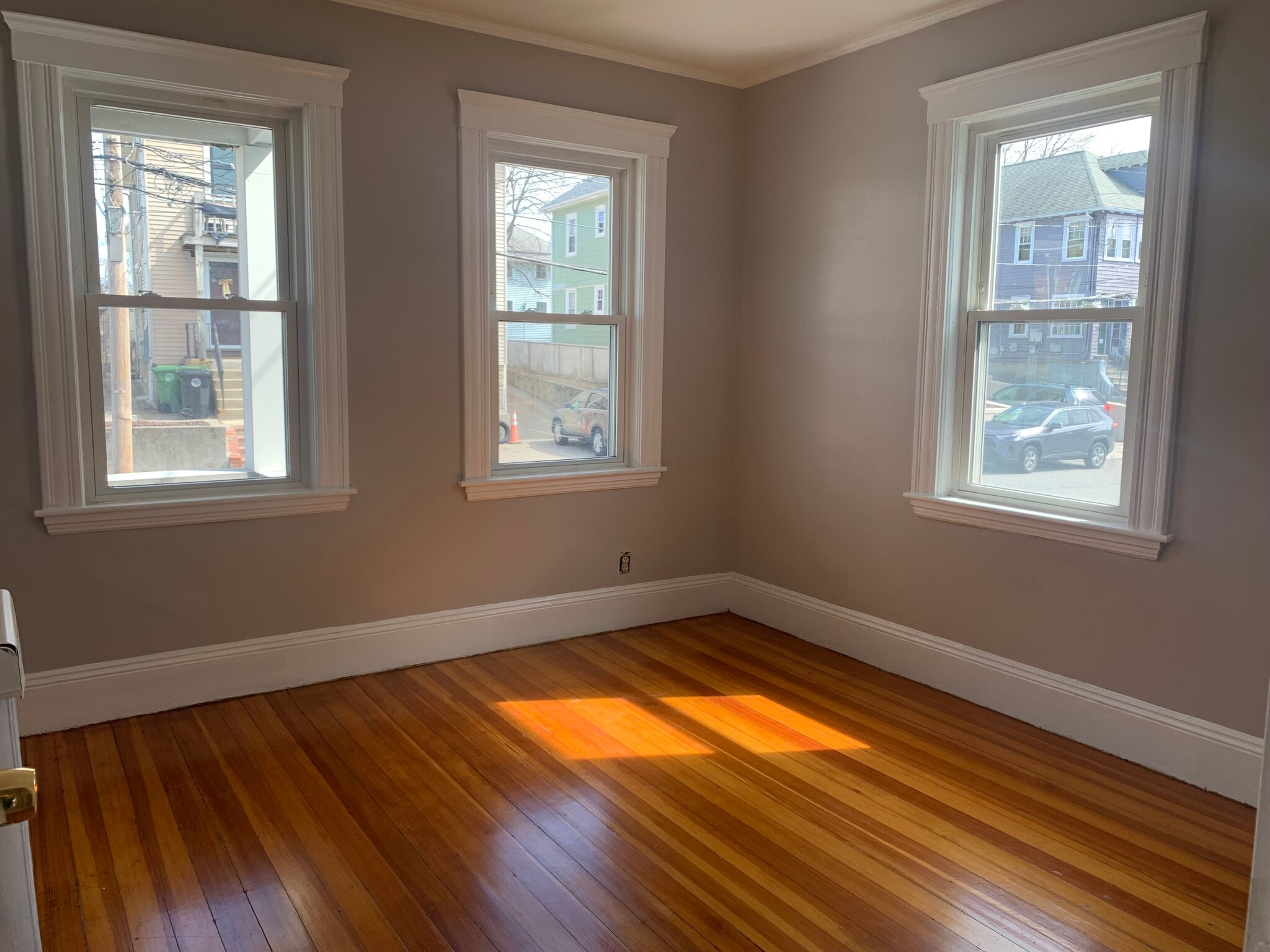 Building Photo - 60 Prentiss St