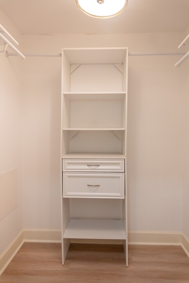 Building Photo - 2781 Grantham Ln