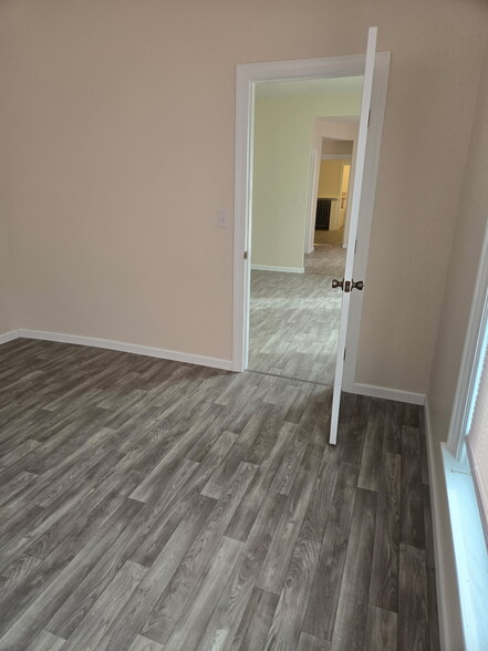 Bedroom 2 - 3 Westmoreland St