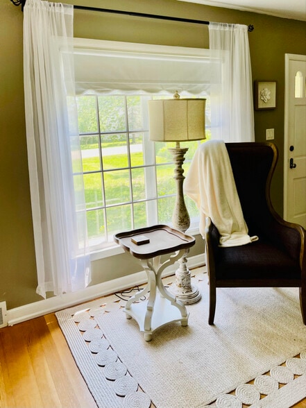 Building Photo - 101 22nd St SW