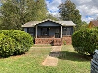 Building Photo - 1527 14th St SW