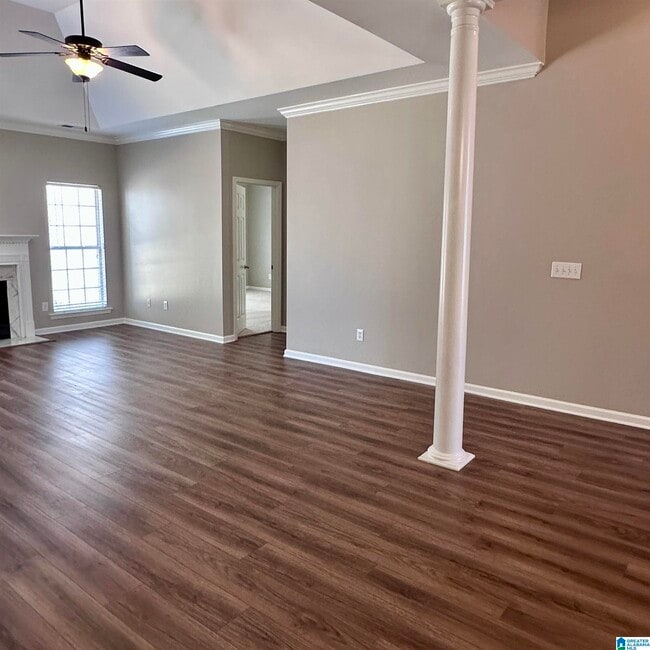 Building Photo - 384 Savannah Cir